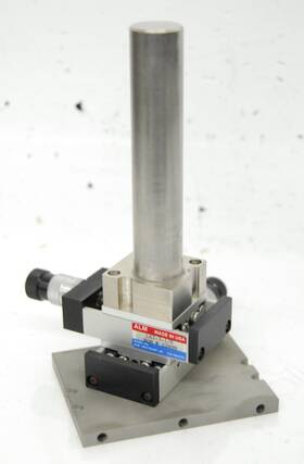 La2-3-1 Alm /k Precision Cross Roller X-y Linear Stage With 31mm Pole Mount La2-3-1 Alm /k Precision Cross Roller X-y Linear Stage With 31mm Pole Mount