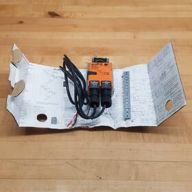 Nmx120-sr Belimo Actuator 100-240v 90 In-lb/10nm - Used