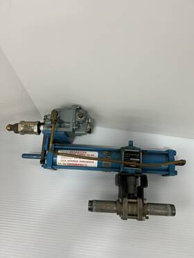 12372-74ns101c Contromatics 200snp60 Pneumatic Actuator With Moore Valve Positoner