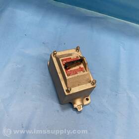 Efsc-118 Crouse Hinds Snap Switch Usip