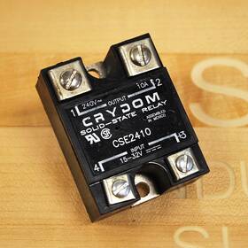 Cse2410 Crydom Solid State Relay 24vdc 240vac 10amp - Used