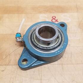 124056 Dodge Two-bolt Flange Bearing Sc 1-1/2 Inch - Used