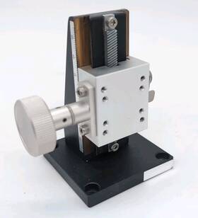 Eo2125 Edmund Industrial Optics Dovetail Rack Pinion Stage Travel 2 1/8 Inch 1 1/2 X 5/16