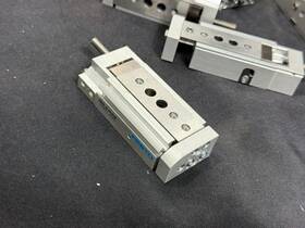 Festo Dgsl-6-10-p1a 1 Mini-slide Pneumatic Guide Unit