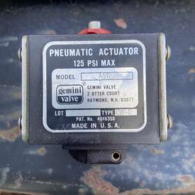 A512d Gemini Pneumatic Actuator 4 Way Valve