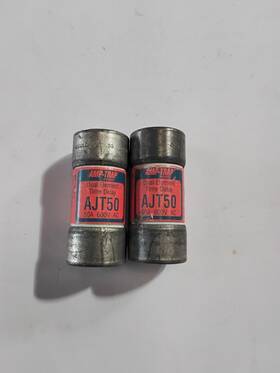 Ajt50 Gould Shawmut 2 Dual Element Time Delay Fuse 50 Amp 600 Vac - Used
