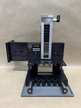 Ciba-973a Higgenbotham Higginbotham And Associates Ciba 973a Linear Positioning Sample-holding Assembly