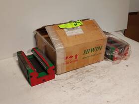 Rgh65cah Hiwin Set Of 2 Linear Guide Block Rg65 Roller Bearing Carriage Slider