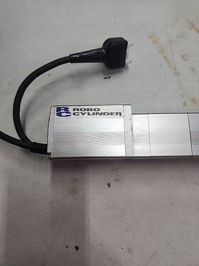 Rcp2-rsa-1-pm-5-100-p1-m Iai Robo Cylinder Used