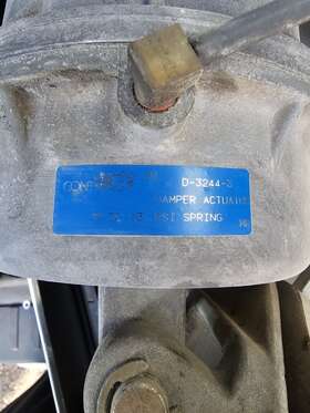 D-3244-3 Johnson Controls Damper Actuator 8 To 13 Psi Spring