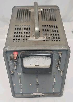 2593 Jonh Fluke Mfg John Model Differential Ac/dc Voltmeter Bendix As Is Untested