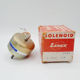 S-8205-024 Ledex Part No 7202 Rotary Solenoid Double Shaft Spring Return Tested S-8205-024 Ledex Part No 7202 Rotary Solenoid Double Shaft Spring Return Tested