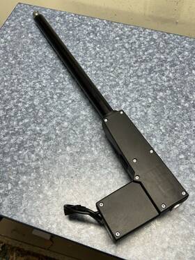 La31-u1082-01 Linak Linear Actuator Deskline Desk Lift La31-u1082-01 Linak Linear Actuator Deskline Desk Lift