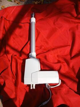 La31-u332-00 Linak Actuator 343a0f 4 320021