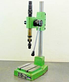 C-41387 Mecco Mc-18d / Couth Manual Impact Press Marking Machine
