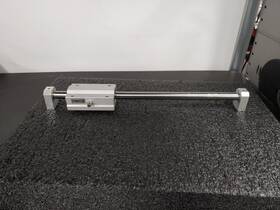 Lhbbw12 Misumi Pillow Block Linear Ball Bearing With 1ft Motion Shaft