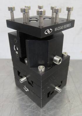 C194531 Newport M-ds40 Series Xyz Dovetail Linear Positioning Translation Stage