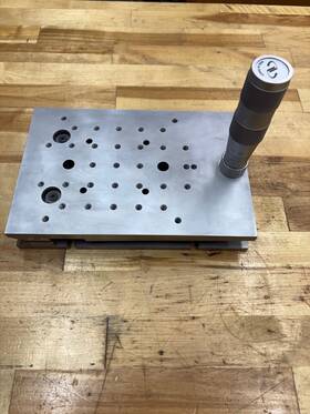 M-tgn160 Newport Tilt Stage Micrometer Excellent Condition Stainless Metric