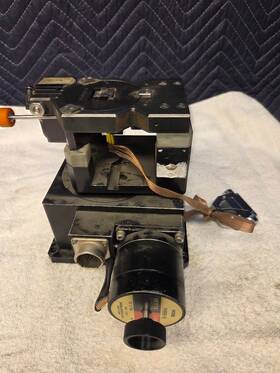5808037 Opto Micron Rotary Positioner Laser Welder Complete Motorized Stage