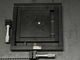 16921 Oriel 15mm Travel 95 Mm Linear Xy Stage With Micrometers