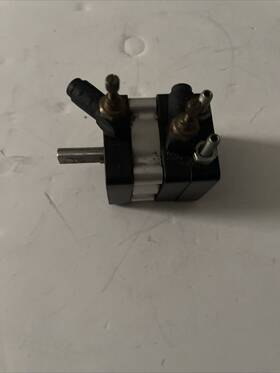 Pv42-180as-bb2-b Parker 150 Psi Pneumatic Automation Actuator Pv10-180a-bb2-b 1 Pv42-180as-bb2-b Parker 150 Psi Pneumatic Automation Actuator Pv10-180a-bb2-b 1