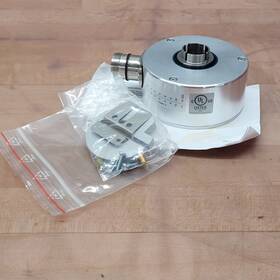 Rhi90n-0faaar61n-01000 Pepperl Fuchs Rotary Encoder 10-30v Incremental - Used