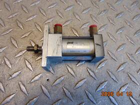 115169-01 Phd Tom Thumb Avrf 1x3 Pneumatic Cylinder