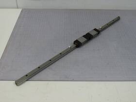 R162912047 Rexroth Lot Of 2 Cnc Slide Rail Bearings W 28 Inch T155430
