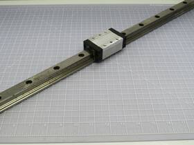 R163229310 Rexroth 7210 Linear Bearings Block With 31 In Rail T169915