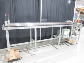 Sachet Feeder Chain 21-23inches/min With Long Magazine For Accumulation And Complete Adjustable Guide