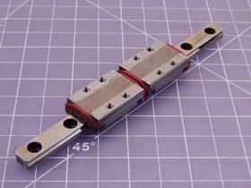 Mn9-g1-v1 Schneeberger Lot Of 2 Mnn9-g1 Bearings With 6 In Rail T99496 Mn9-g1-v1 Schneeberger Lot Of 2 Mnn9-g1 Bearings With 6 In Rail T99496