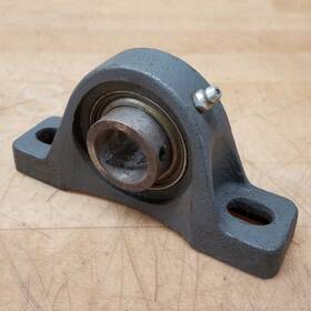 Rp-1104 Sealmaster Pillow Block Bearing 1 Inch Inner Diameter - Used