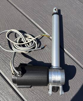 Catr33x200x1 Skf Electric Linear Actuator Works / Clean # C24ce 218908.01