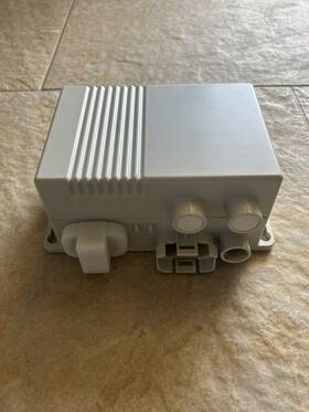 Kom31-50a-013 Skf Actuation System Magnetic Control Box Controller Kom31-50a-013 Skf Actuation System Magnetic Control Box Controller