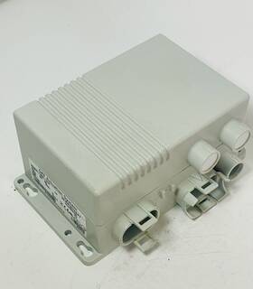 Max30-a080295a1710a-000 Skf Actuation System Kom33-20a-000 Magnetic Control Box Controller Kom33 Max30-a080295a1710a-000 Skf Actuation System Kom33-20a-000 Magnetic Control Box Controller Kom33