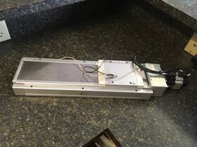 R88m-1m20030t-bs2 Smc Lejs63nyb-300 Electric Actuator Without Mron Kb