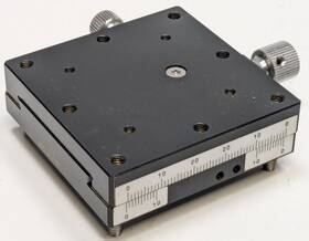 B08-111r Suruga B08-111 Seiki 60x60 /- 10 Mm - X Axis Feed Screw Linear Stage Sb