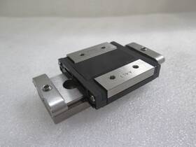 Rsh12wzm Thk 41140x Linear Slide With Bearing Block Used Rsh12wzm Thk 41140x Linear Slide With Bearing Block Used