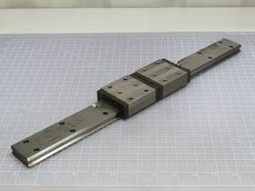 T185422 Thk Shw27cr Lot Of 2 Linear Bearing Blocks On A 18 In Rail