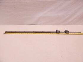 Y7g121 Thk Lot Of 2 Bearings On 39 Inch Cnc Linear Slide Rails