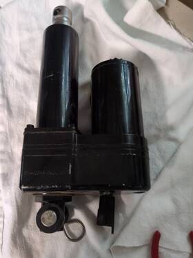 24d-20a5-04cl Thompson D24-20a5-04cl Linear Actuator Oem 24volts Tested