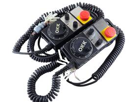 Eahm-857-03d Tosoku Hm Series Handy Manual Pulse Generator 145 73 35mm Lot Of 2