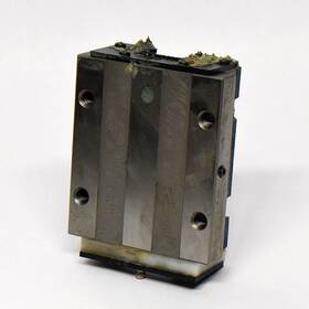 Tga35-1693-721015-3 Union Tool Linear Slide Rail Bearing Block Cnc Components