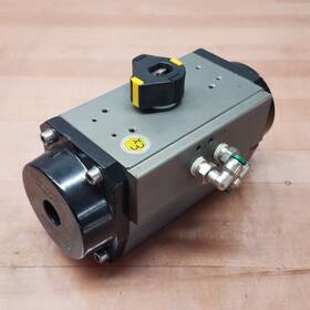 530075 Valworx Ap075 Pneumatic Actuator -4 F-175 F 10 Bar 142 Psi Max - Used
