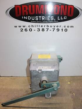 025-29657-002 York Hvac Motor Actuator 0.95 Amp 120 Volt 50 Watt 50/60 Hz
