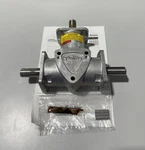 Boston Gear / Altra Industrial Motion RA1031 Spiral Bevel Reducer 1:1 Size. Fixed Price $219.99.