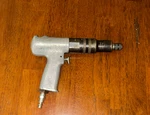 Cleco 8RSAPT-10BQ Pneumatic Pistol Grip 1/4" Air Tool Screwdriver. Fixed Price $62.00.
