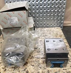 Bosch Rexroth R182143110 Roller Carriage Linear Guide Block Series New. Fixed Price $439.99.