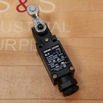 Kacon Kl-s Safety Limit Switch, 10 Amp 250VAC, 600VAC Used. Fixed Price $13.29.