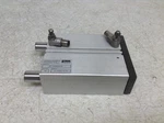 Parker P5T-J032RHSN100 Pneumatic Slide Cylinder P5TJ032RHSN100 (ok). Fixed Price $89.99.